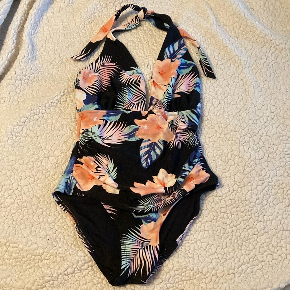 DKNY Womens Swimsuit